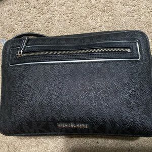 Michael Kors crossbody